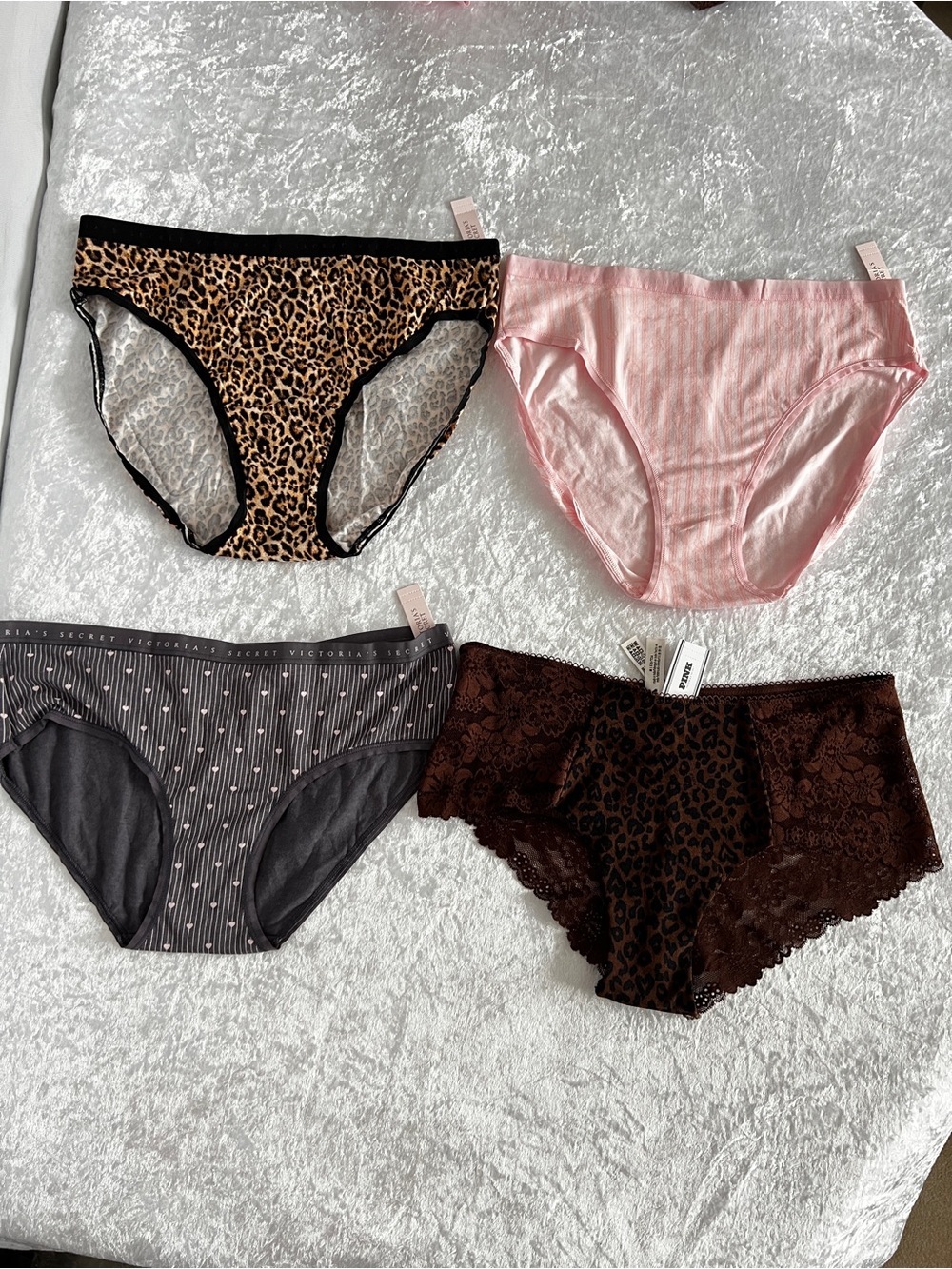 Victoria's Secret & Pink Lot Of Four Underwear Panties Brief Size Medium Lace